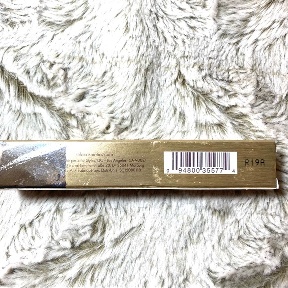 Stila Beauty Boss Lip Gloss NIB - Picture 3 of 3